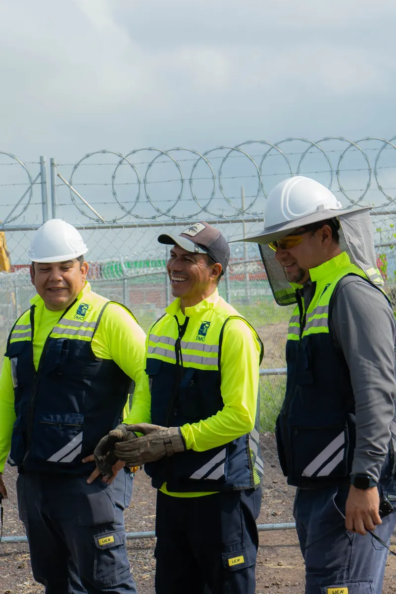 Equipo de PMO en la terminal